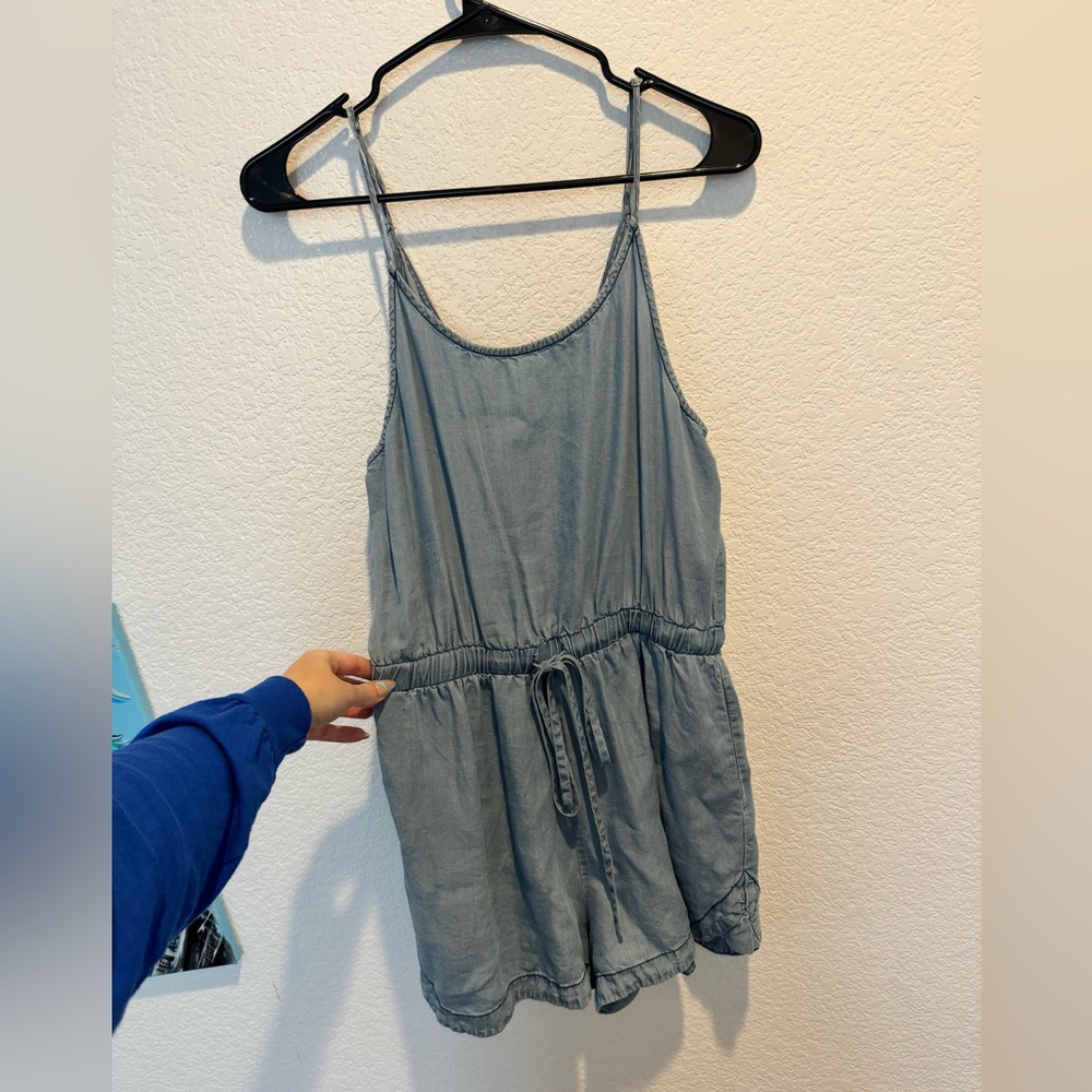 Jean Style Romper Open-back SUPER CUTE
